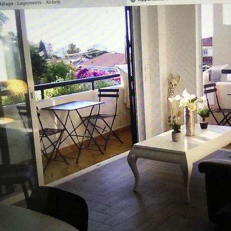 Appartement Moderne Pour 6 Adultes Benalmádena Buitenkant foto