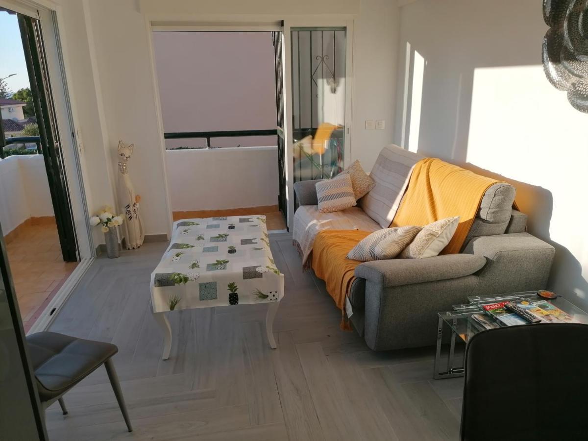 Appartement Moderne Pour 6 Adultes Benalmádena Buitenkant foto